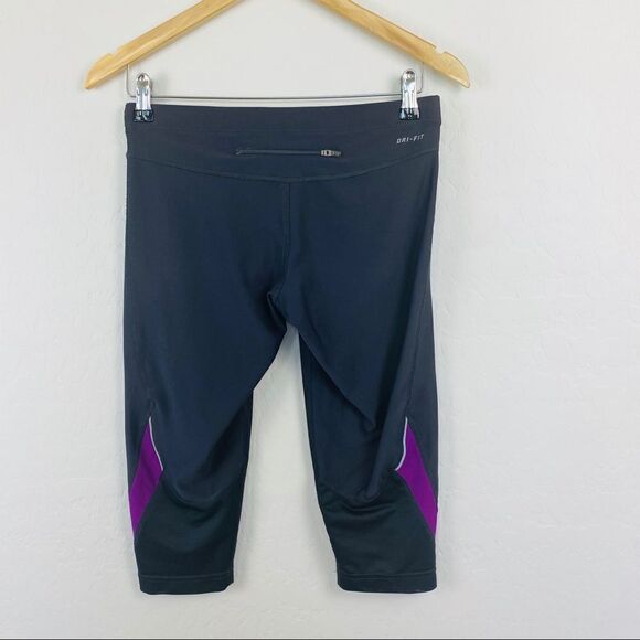 Nike Dri-fit gray purple Capri legging size small - Picture 2 of 6